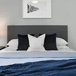 Ocean Luxury At Oracle 13203
